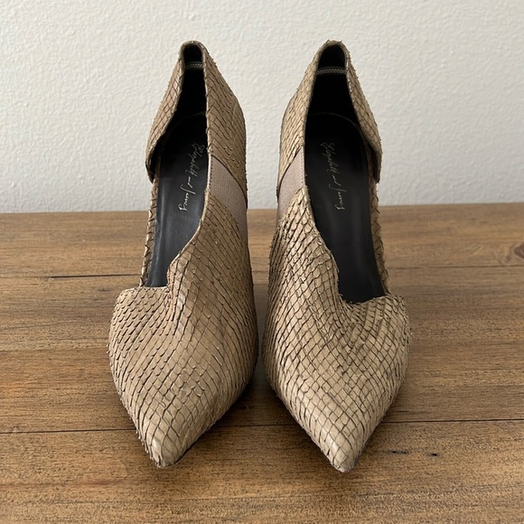 Elizabeth and James Shoes - Elizabeth and James wedge 8